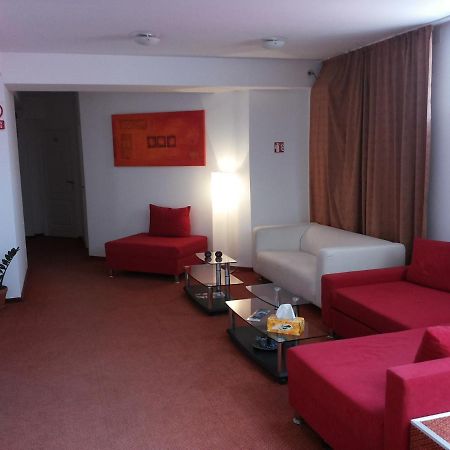 Hotel Oxigen Petroşani Eksteriør bilde