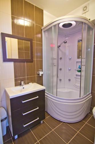 Hotel Oxigen Petroşani Rom bilde